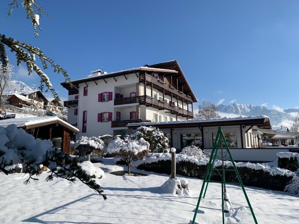 Hotel Latemar Castello-Molina di Fiemme Exterior photo